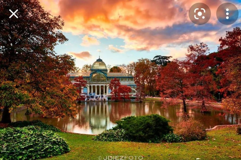 Parque El Retiro Madrid Apartamento Exterior foto
